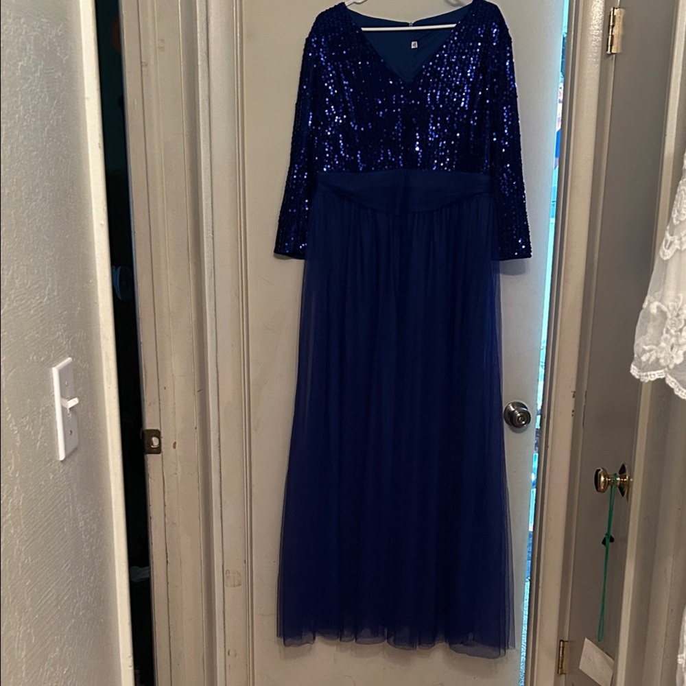 Elegant Blue Sequin Gown